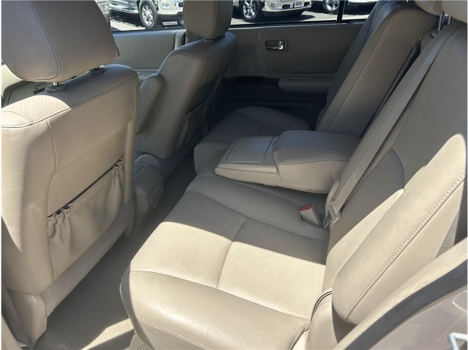 used 2006 Toyota Highlander Hybrid car, priced at $7,995
