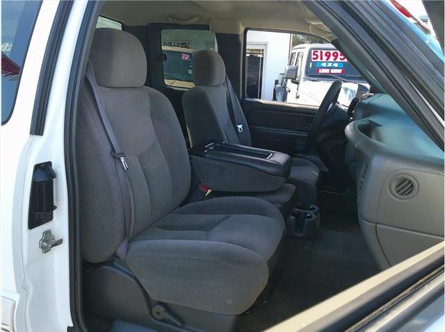 used 2005 Chevrolet Silverado 2500 car, priced at $21,995