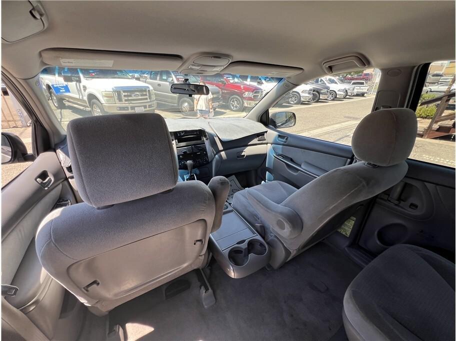 used 2007 Toyota Sienna car, priced at $6,995