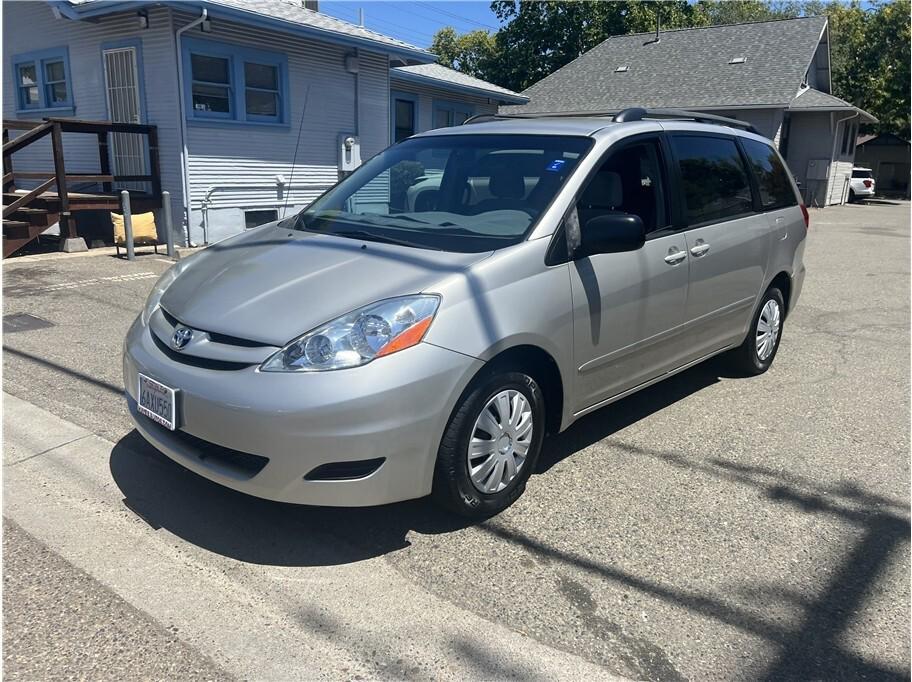 used 2007 Toyota Sienna car, priced at $6,995