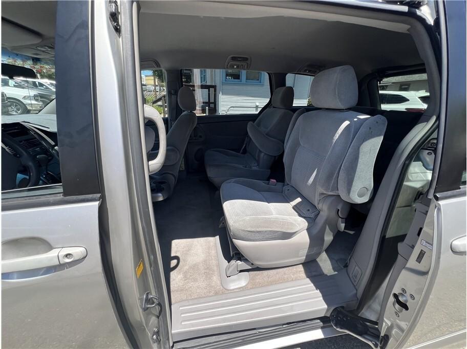 used 2007 Toyota Sienna car, priced at $6,995