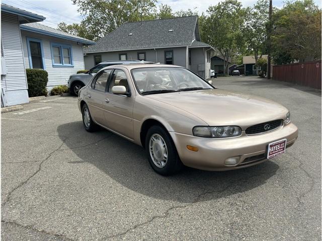 used 1993 INFINITI J30 car, priced at $5,995