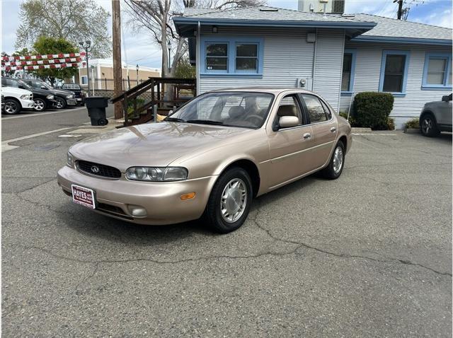 used 1993 INFINITI J30 car, priced at $5,995