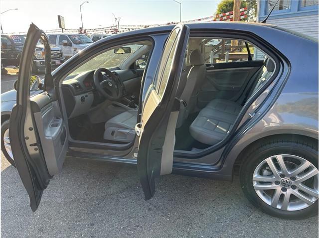 used 2007 Volkswagen Jetta car, priced at $6,995