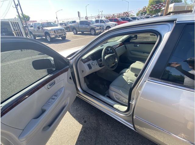 used 2006 Cadillac DTS car, priced at $6,995