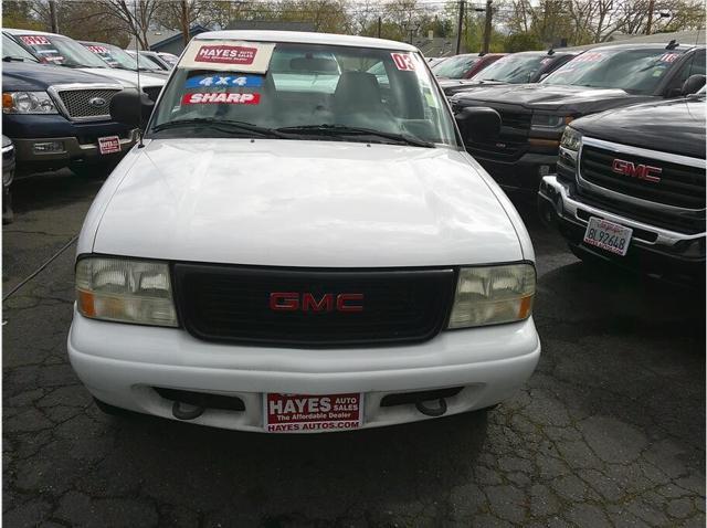 used 2003 GMC Sonoma car, priced at $8,995