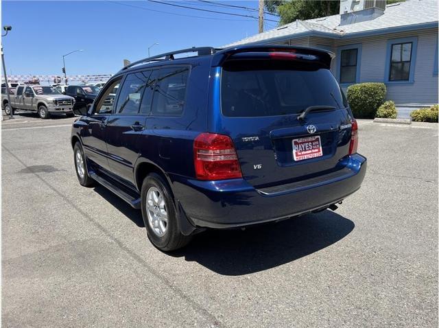 used 2003 Toyota Highlander car, priced at $14,995