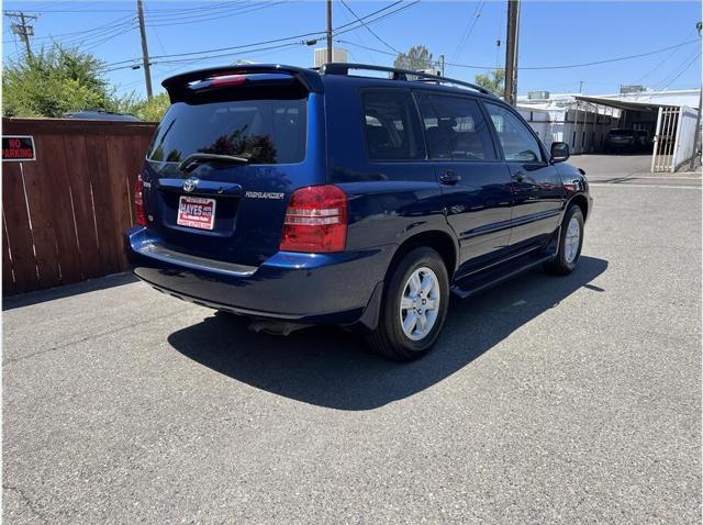 used 2003 Toyota Highlander car, priced at $14,995