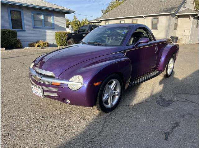 used 2004 Chevrolet SSR car, priced at $19,995