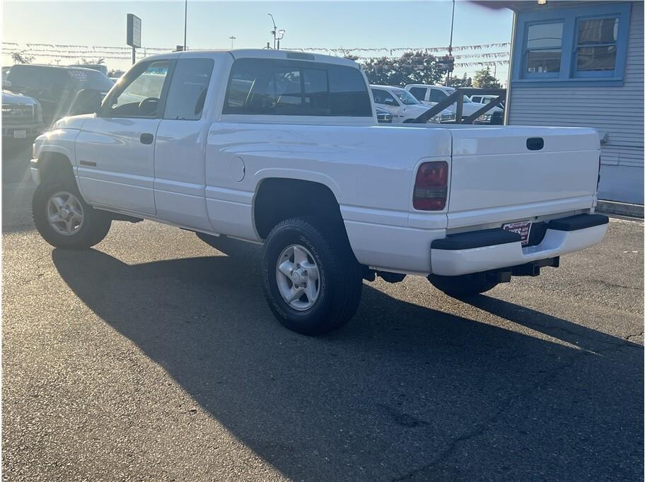 used 1998 Dodge Ram 1500 car, priced at $10,995