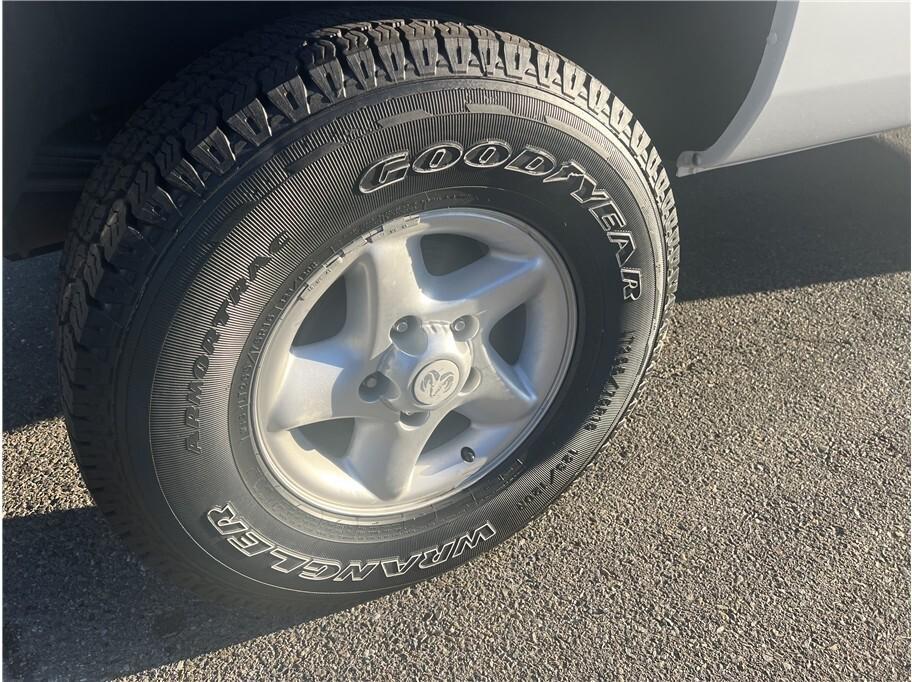 used 1998 Dodge Ram 1500 car, priced at $10,995