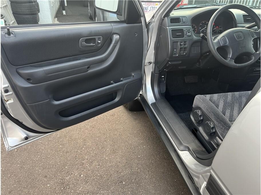used 1999 Honda CR-V car, priced at $6,995