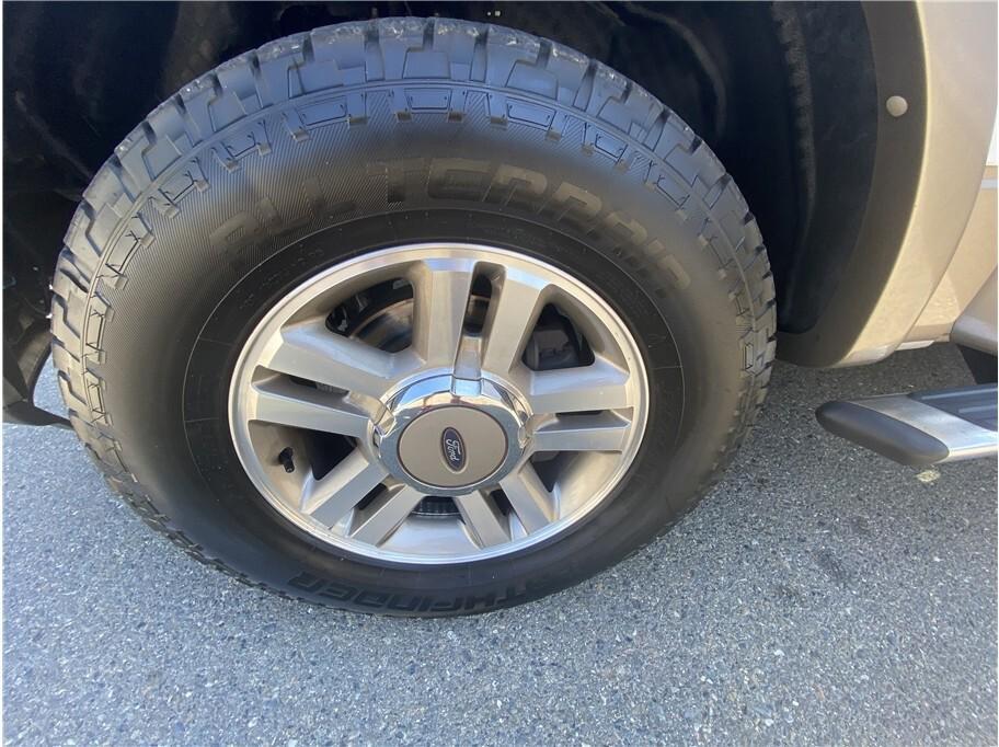 used 2005 Ford F-150 car, priced at $15,995