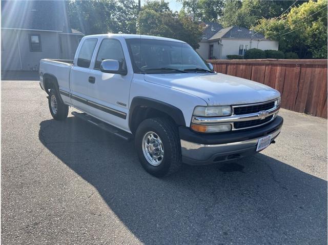 used 2001 Chevrolet Silverado 2500 car, priced at $5,995