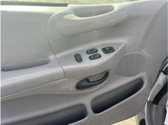 used 1998 Ford F-150 car, priced at $6,995