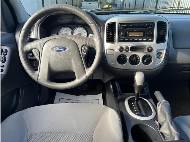 used 2005 Ford Escape car, priced at $3,995