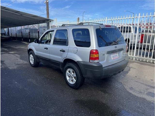 used 2005 Ford Escape car, priced at $3,995