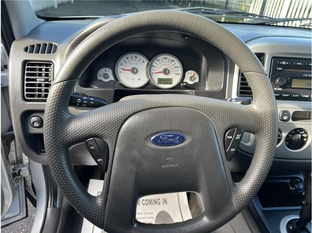 used 2005 Ford Escape car, priced at $3,995