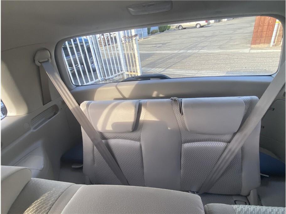 used 2007 Toyota Highlander car, priced at $7,995
