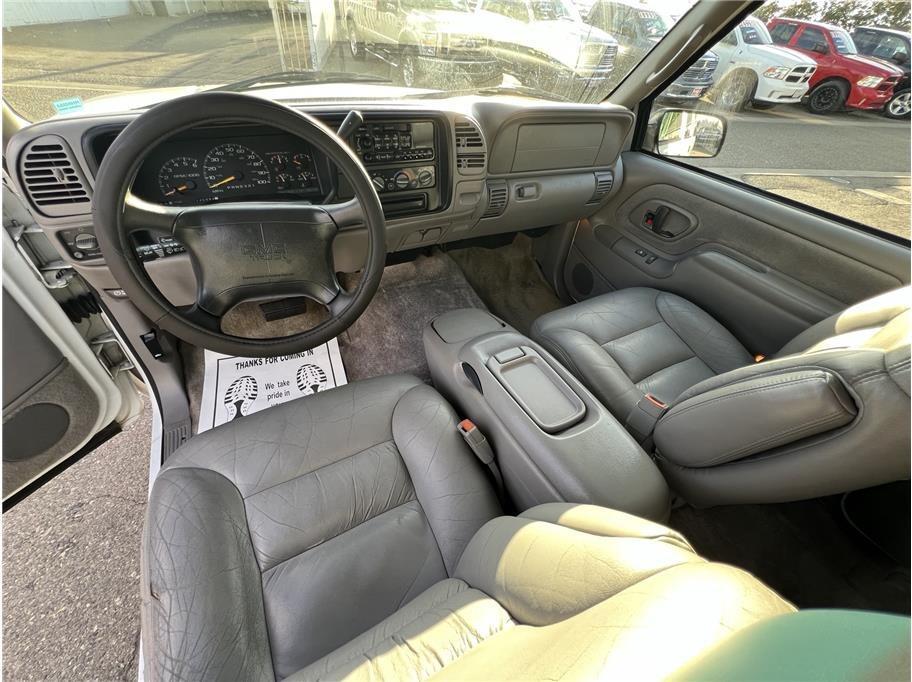 used 1997 GMC Yukon car, priced at $7,995