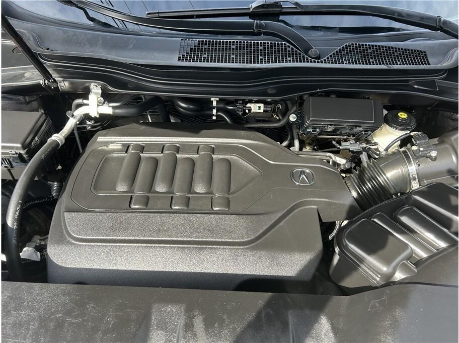 used 2015 Acura MDX car, priced at $18,995