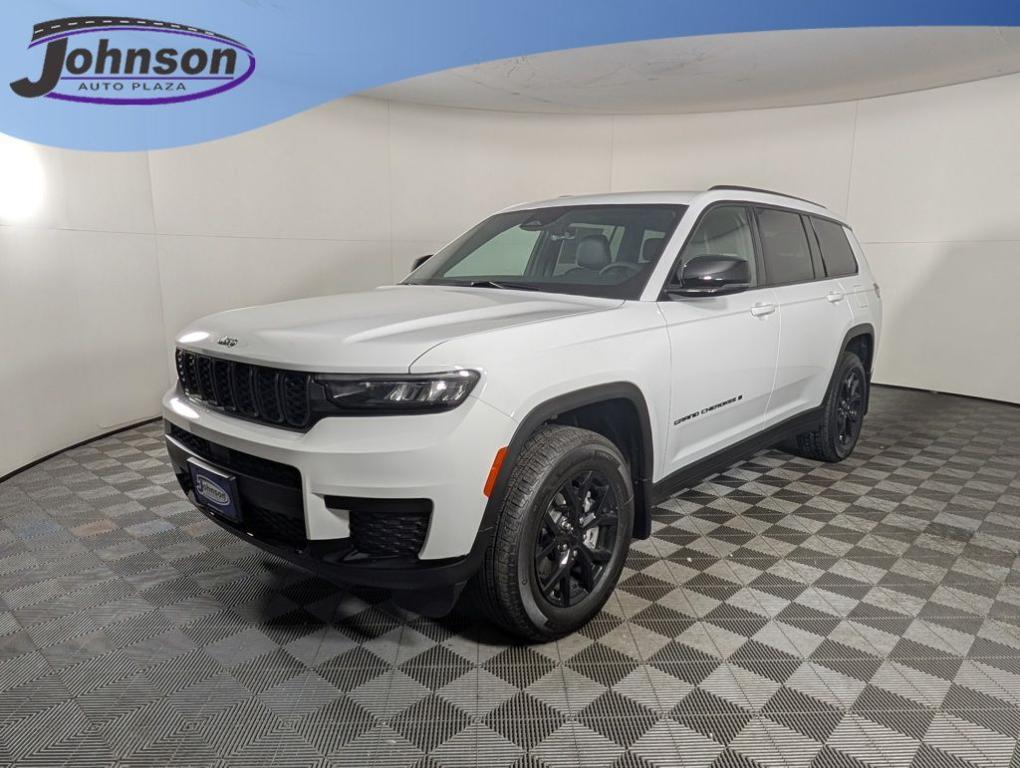 new 2025 Jeep Grand Cherokee L car, priced at $46,918