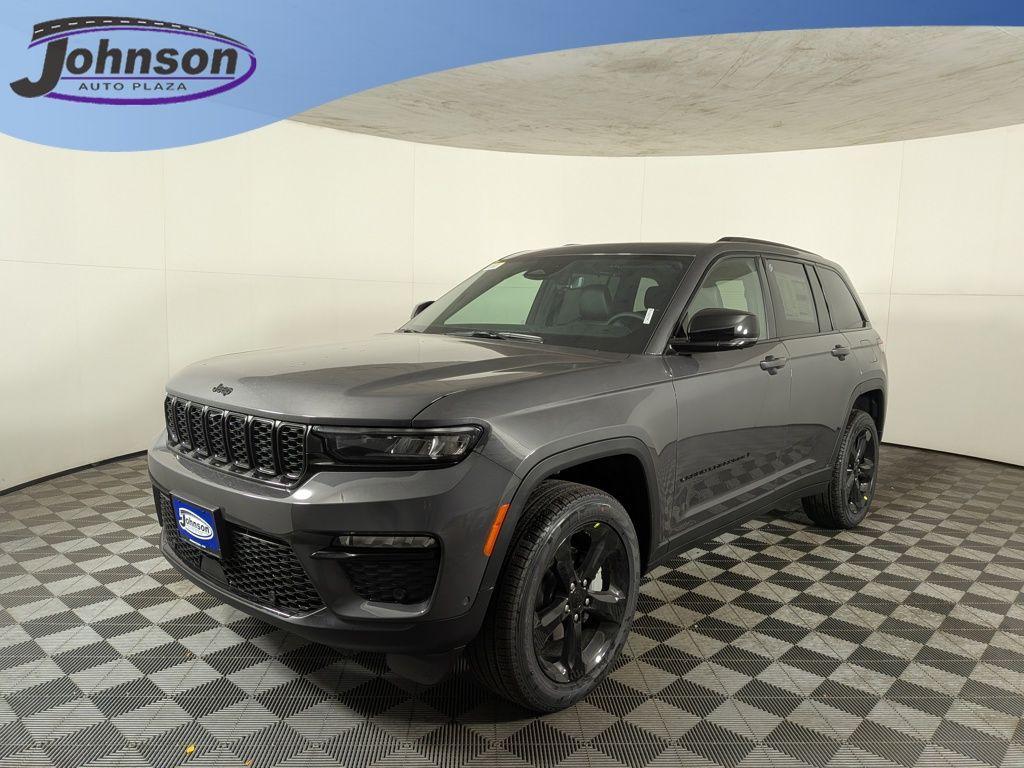 new 2025 Jeep Grand Cherokee car, priced at $51,720
