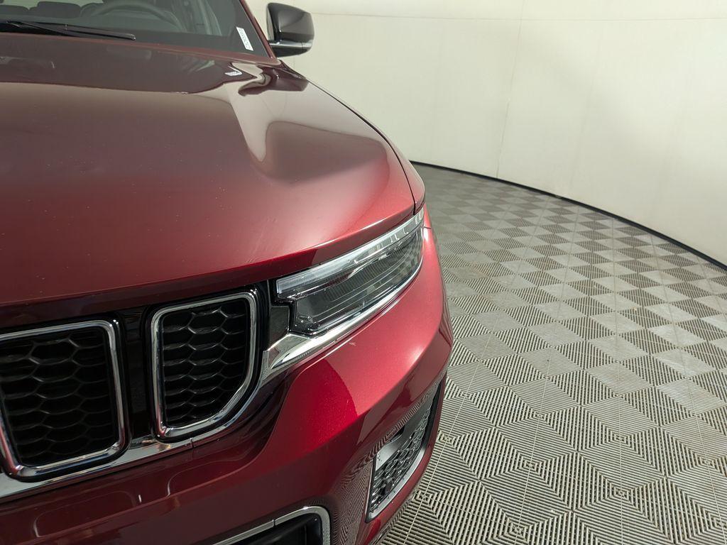 new 2025 Jeep Grand Cherokee car, priced at $54,860