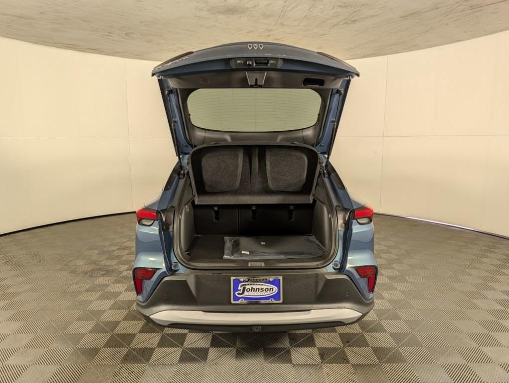new 2026 Buick Envista car, priced at $27,002