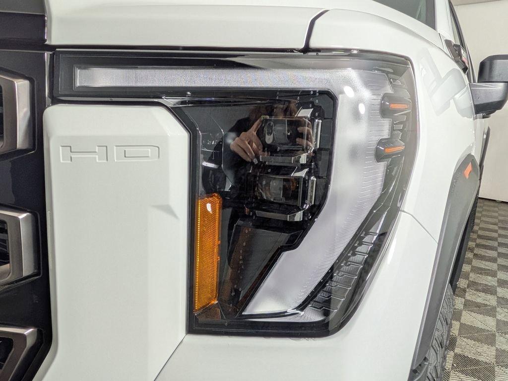 new 2025 GMC Sierra 2500 car, priced at $100,581