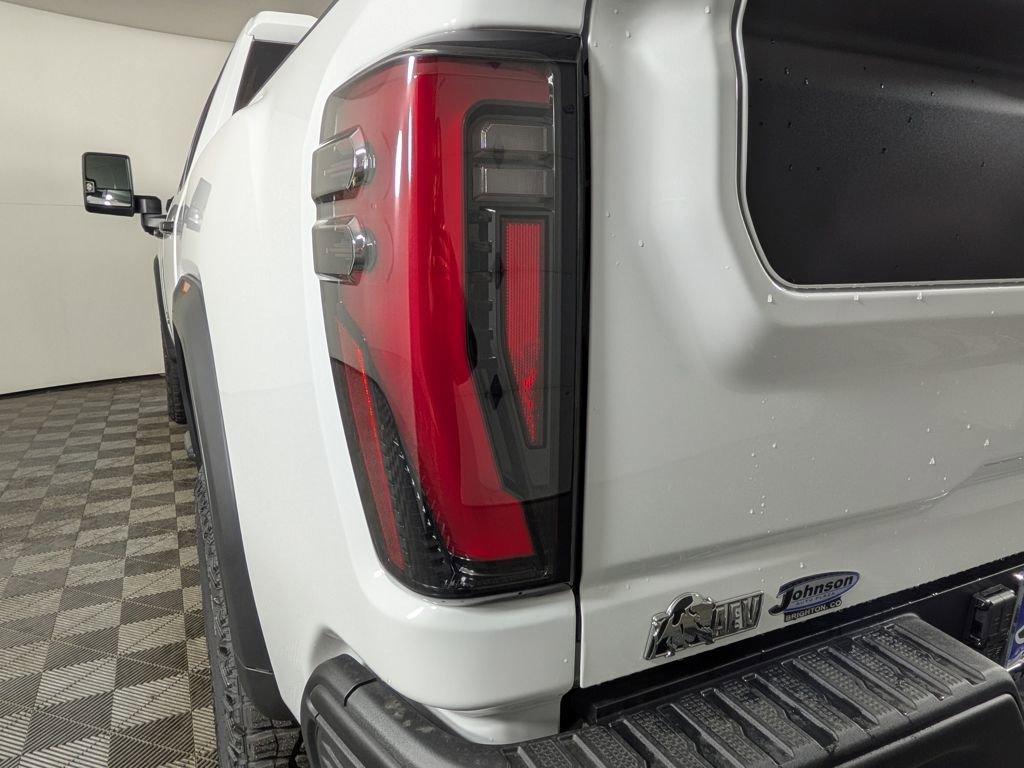 new 2025 GMC Sierra 2500 car, priced at $100,581