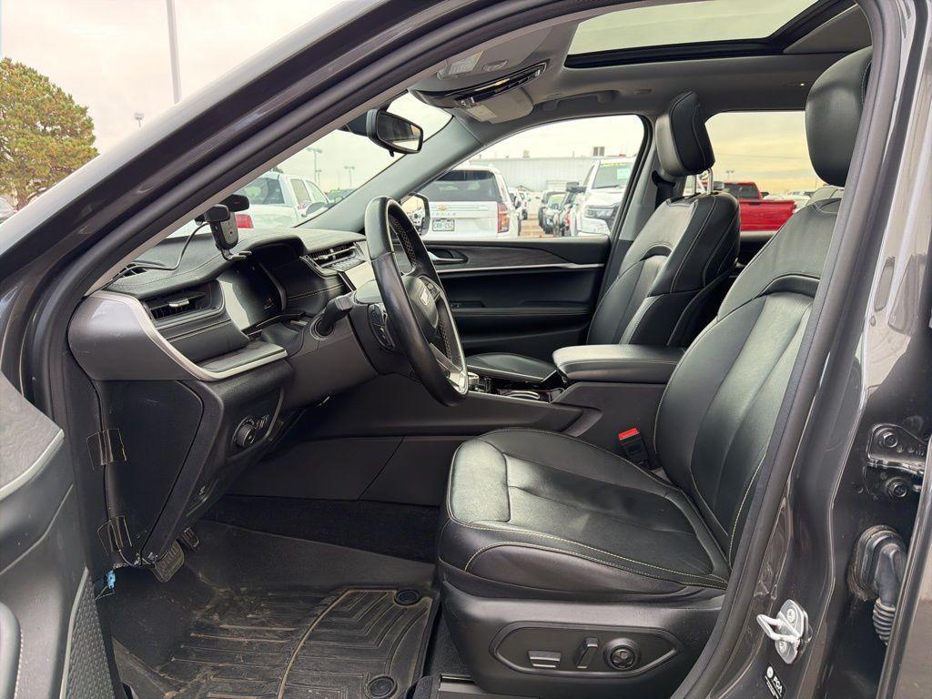 used 2022 Jeep Grand Cherokee L car, priced at $29,988