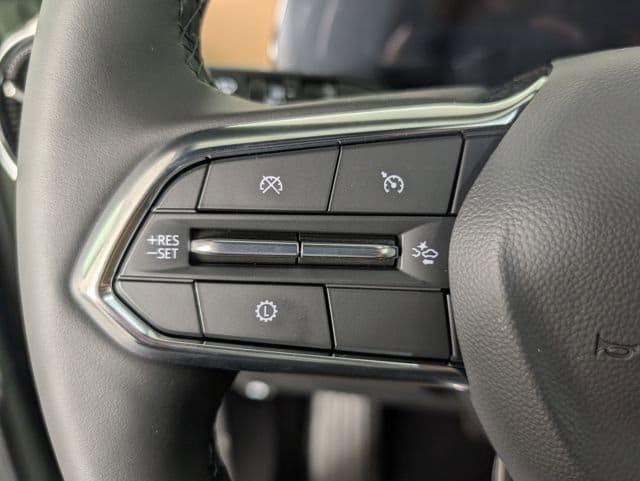 new 2025 Chevrolet Equinox car, priced at $39,389