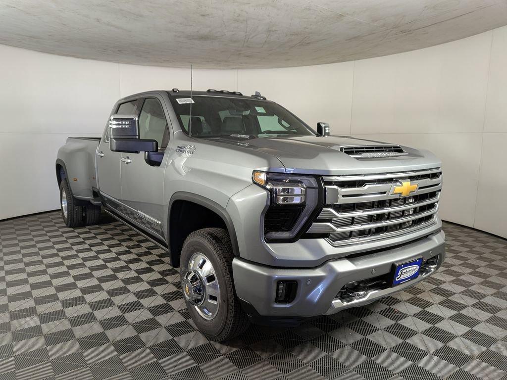 new 2026 Chevrolet Silverado 3500 car, priced at $87,144