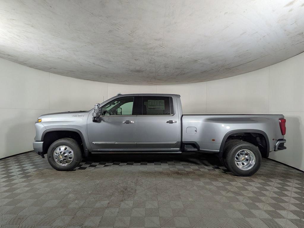 new 2026 Chevrolet Silverado 3500 car, priced at $87,144