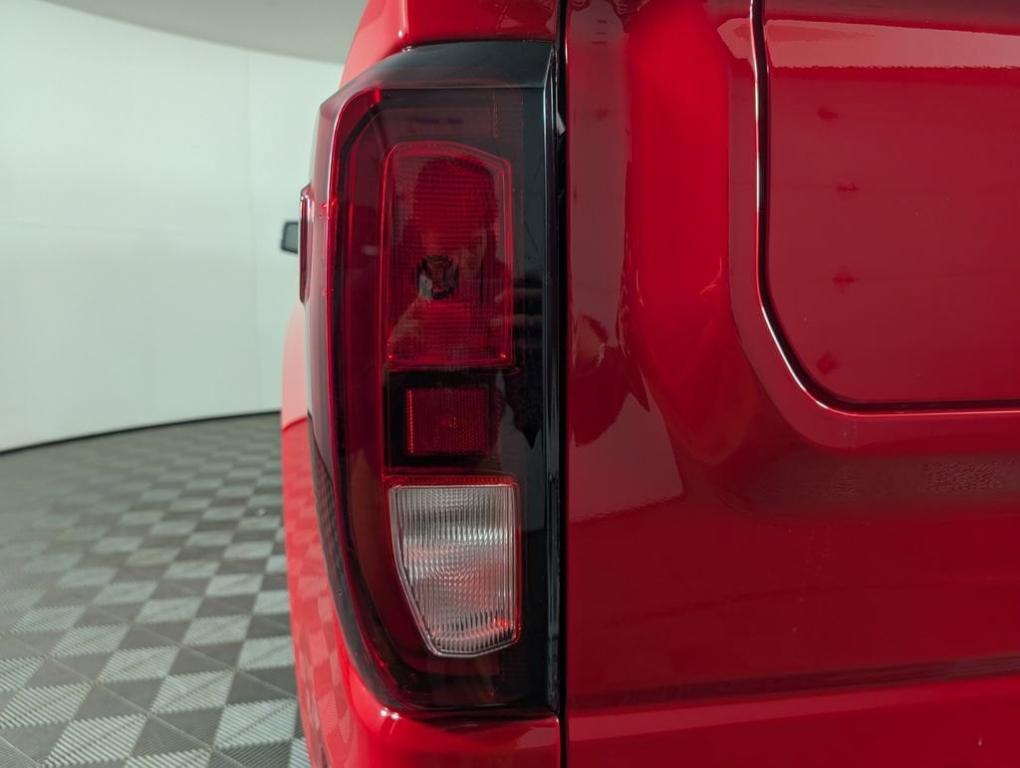 new 2025 GMC Sierra 1500 car, priced at $46,094