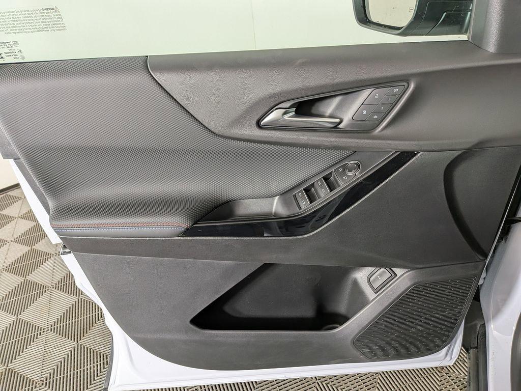 new 2026 Chevrolet Equinox car, priced at $40,510