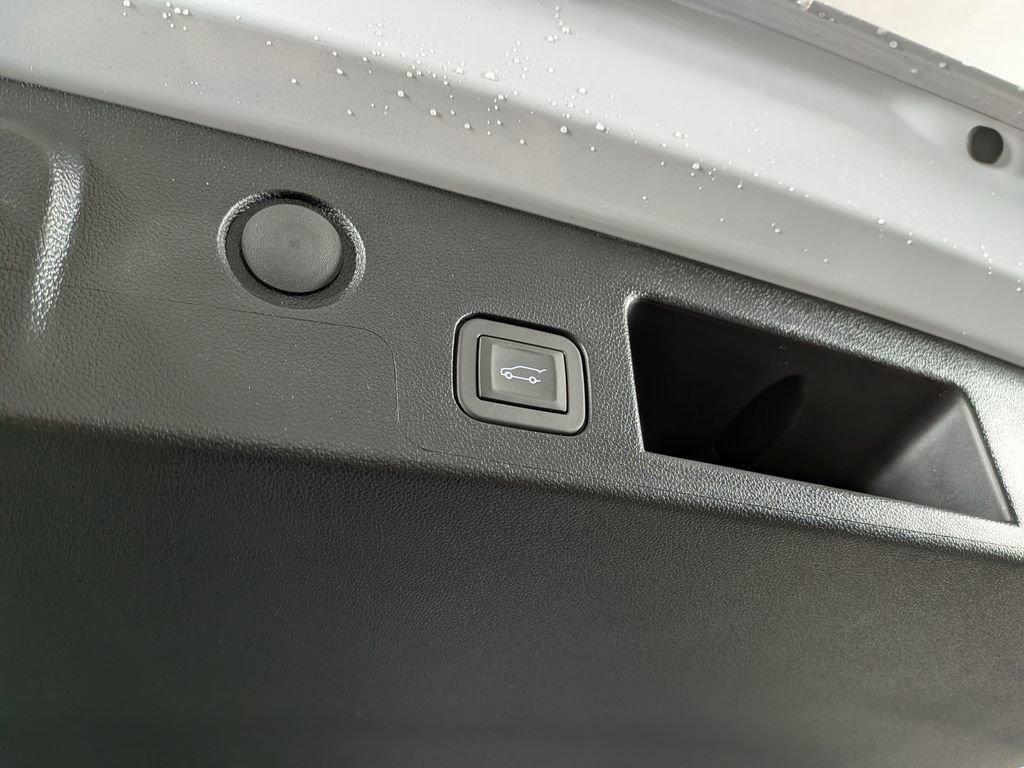 new 2026 Chevrolet Equinox car, priced at $40,510