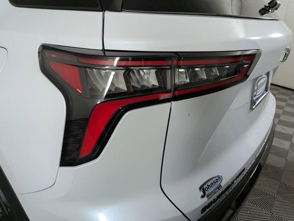 new 2026 Chevrolet Equinox car, priced at $40,510