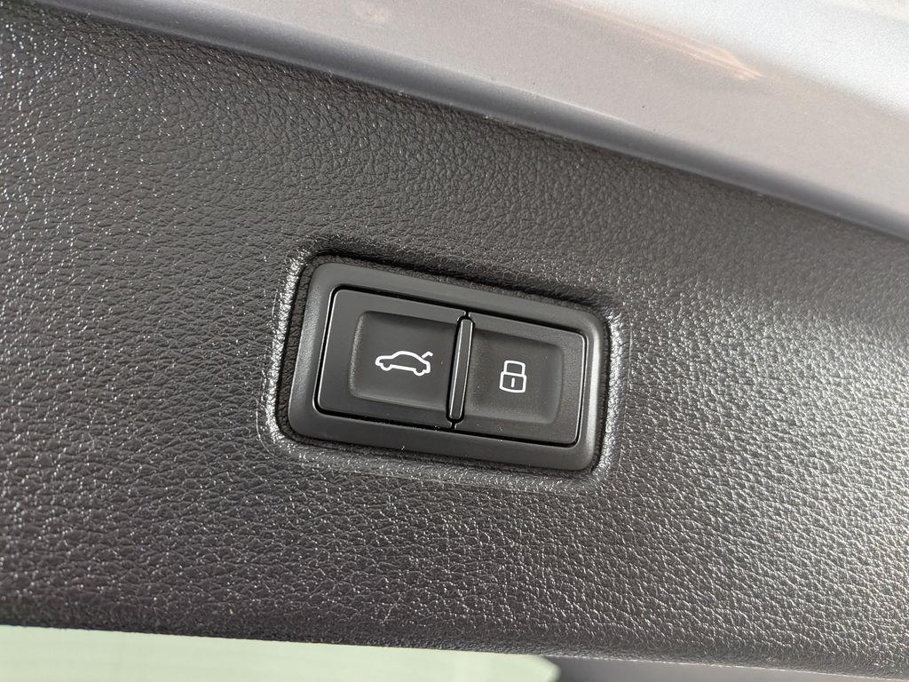 used 2019 Audi Q7 car, priced at $24,988