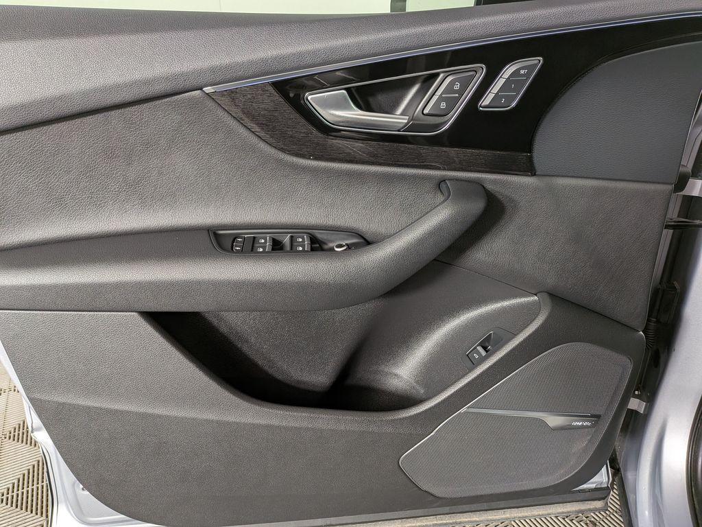 used 2019 Audi Q7 car, priced at $24,988