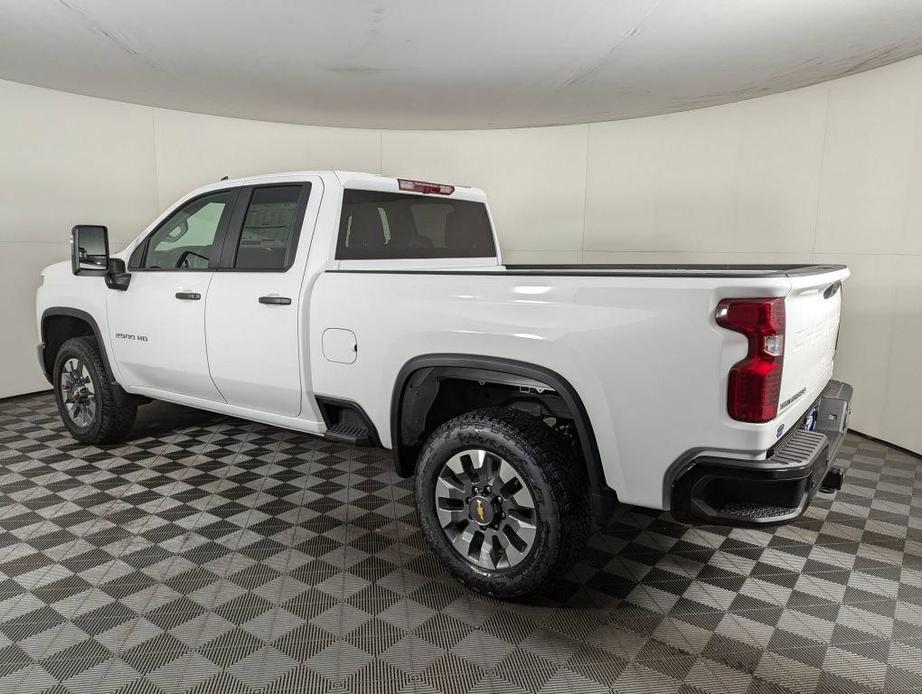 new 2025 Chevrolet Silverado 2500 car, priced at $55,638