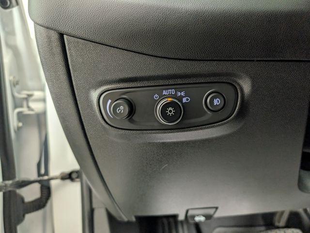 used 2021 Chevrolet Equinox car, priced at $22,488