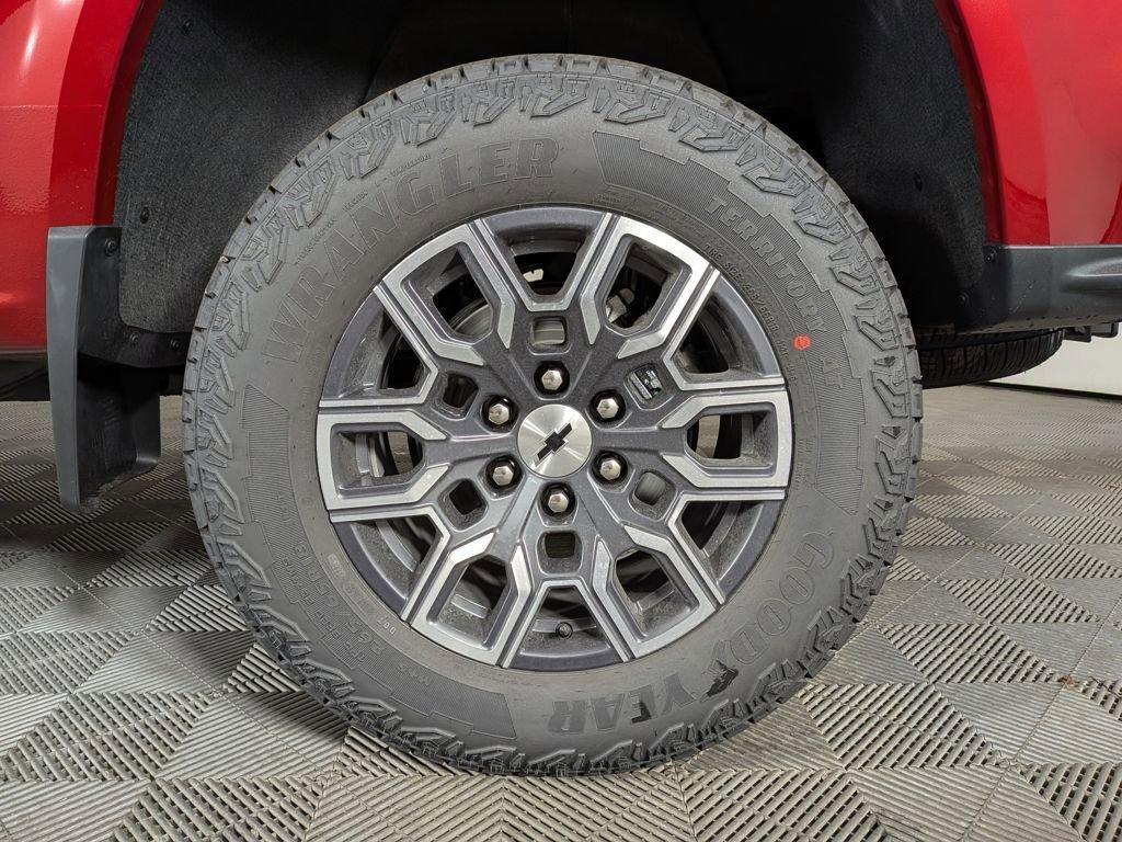 new 2026 Chevrolet Colorado car, priced at $50,009