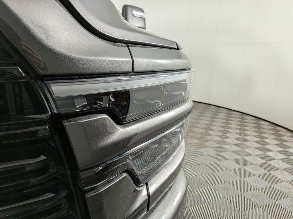 new 2025 Ram 3500 car, priced at $84,122