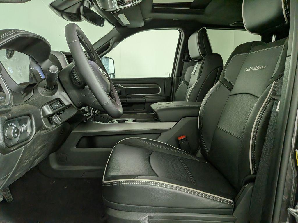 new 2025 Ram 3500 car, priced at $84,122