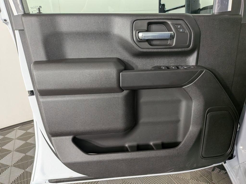 new 2025 GMC Sierra 2500 car, priced at $57,659