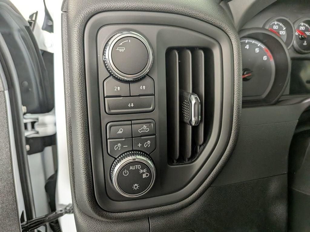 new 2025 GMC Sierra 2500 car, priced at $57,659