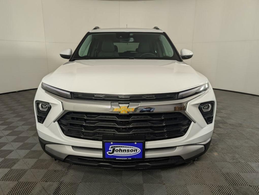 new 2025 Chevrolet TrailBlazer car, priced at $30,246