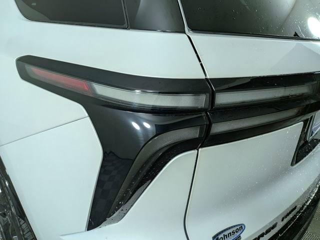 new 2025 Chevrolet Traverse car, priced at $60,689